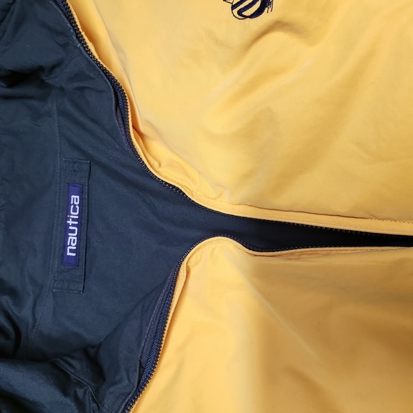 Reversible men's Nautica size large coat - Picture 5 of 5